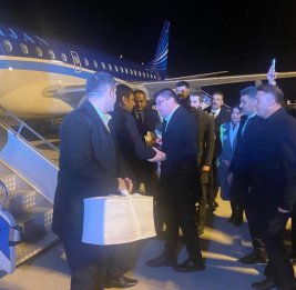 В Ыгдыре приняли первый рейс AZAL Баку-Нахчыван-Баку