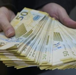 В Азербайджане выросла денежная база