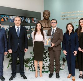 Лейла Алиева посетила Бакинский международный центр мультикультурализма