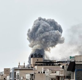 Атаковали сына Хаменеи