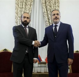 Мирзоян обсудил с Фиданом ситуацию на Ближнем Востоке