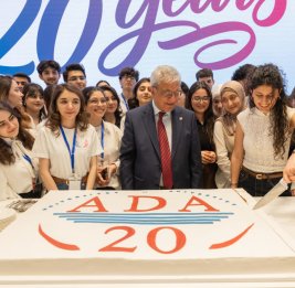 В Университете АДА ведется преподавание по 19 специальностям бакалавриата, 13 - магистратуры и 6 - докторантуры