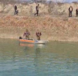 В Гёйчайском районе водолазы обследуют оросительный канал в поисках пропавшего мужчины