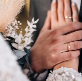 Психолог назвала самый тяжелый год в браке