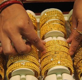 Азербайджан возобновил импорт ювелирных изделий из двух стран