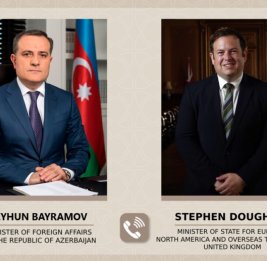 Джейхун Байрамов провел телефонный разговор с госминистром Соединенного Королевства