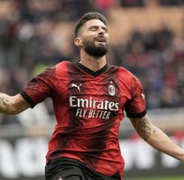 "Милан" обыграл "Интер" в матче чемпионата Италии по футболу