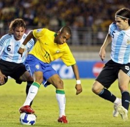 Региональный матч в Бразилии завершился дракой с 23 удалениями