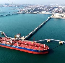 Рекордный объем нефти из РФ и Ирана скопился у берегов Китая