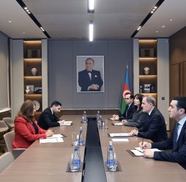 Джейхун Байрамов провел обсуждения с новым послом Колумбии