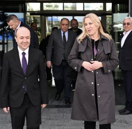 Завершился визит в Азербайджан члена Президиума Боснии и Герцеговины Жельки Цвиянович