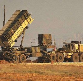 ПВО Саудовской Аравии перехватили 20 дронов и баллистическую ракету за сутки