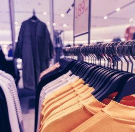 Азербайджан за два месяца потратил около $9,5 млн на импорт одежды из Турции