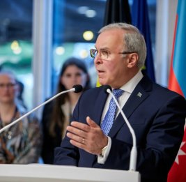 Вагиф Садыгов: Азербайджан стал воздушным коридором, соединяющим Европу и Азию