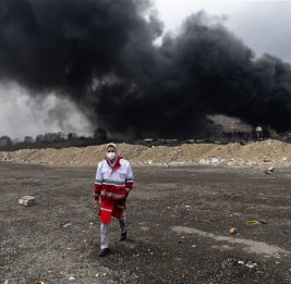 Bloomberg: Эксперты беспокоятся за экологические последствия ударов по Ирану