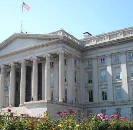 Минфин США разрешил сделки с госкомпанией Венесуэлы для поставок нефти