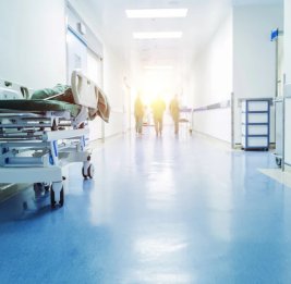 В Сабунчинском районе 53-летняя женщина умерла во время родов