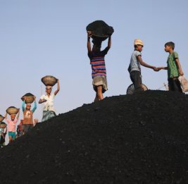 Азия переходит на уголь из-за конфликта на Ближнем Востоке