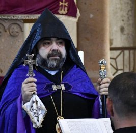 В Армении отменили домашний арест племяннику католикоса