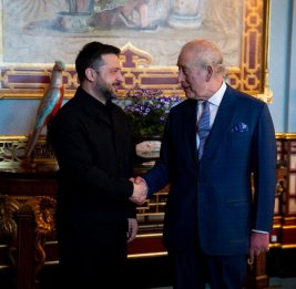 Карл III принял Зеленского