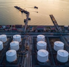 Транзитный объем казахстанской нефти через Азербайджан достиг 4 миллионов тонн