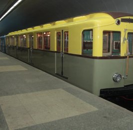 В Бакинском метро к Новрузу покажут ретро-вагоны