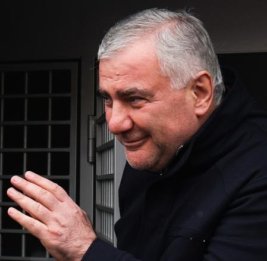 Армения должна прекратить политику вымаливания мира