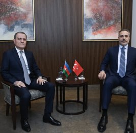 Главы МИД Азербайджана и Турции обсудили региональную безопасность на Ближнем Востоке