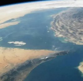 Иран начал брать плату за проход через Ормузский пролив