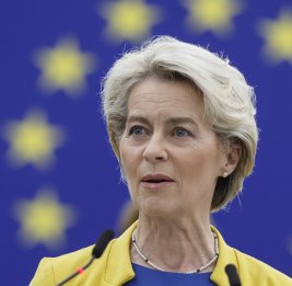 Урсулу фон дер Ляйен стали чаще критиковать в странах ЕС