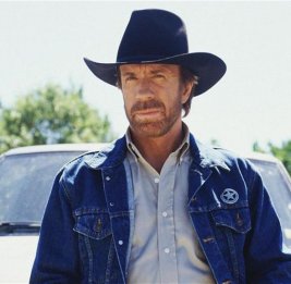 Умер легендарный актёр Чак Норрис