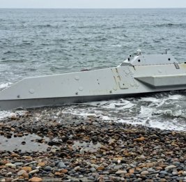 СМИ: К черноморскому побережью Турции прибило безэкипажный катер