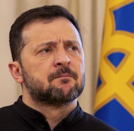 Зеленский пригрозил добраться до мессенджера MAX