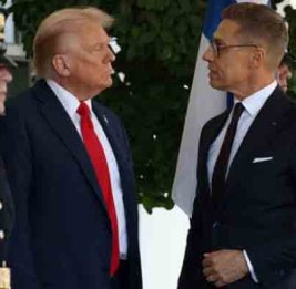 Президент Финляндии: США уже &laquo;не добрый гегемон&raquo;