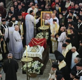 В Тбилиси состоялись похороны патриарха Илии II, в церемонии приняла участие делегация Азербайджана