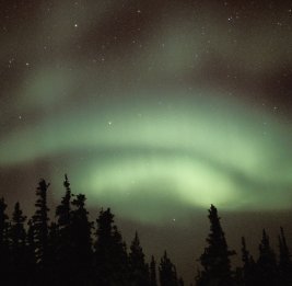 К Земле пришло облако плазмы, ожидается всплеск полярных сияний