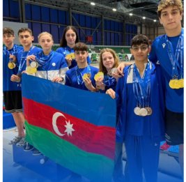 Азербайджанские пловцы завоевали в Грузии 47 медалей