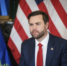 СМИ: Вэнс намерен посетить Венгрию 7-8 апреля