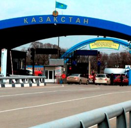 Казахстан закрыл границу с Россией