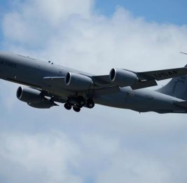 Золфагари: ВС Ирана уничтожили самолет-заправщик в результате удара по базе США