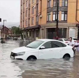 В Дагестане из-за наводнений остались без света 60 тысяч человек
