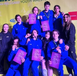 Азербайджанские женщины-борцы завоевали 5 медалей в Эстонии