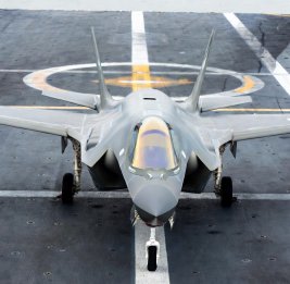 США перебросили на Ближний Восток ещё четыре истребителя F-35C Корпуса морской пехоты