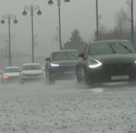 Обрызгал пешехода при проезде лужи: что может грозить водителю