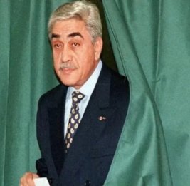 Скончался бывший президент Алжира Лиамин Зеруаль