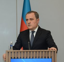 Глава МИД Азербайджана выразил признательность иранскому коллеге