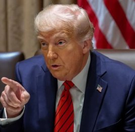 Дональд Трамп допустил захват острова Харк