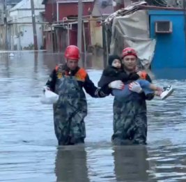 МЧС эвакуировало 454 человека из затопленных территорий