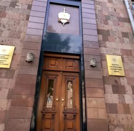 В Армении задержаны 5 человек за взятки в пользу партии Карапетяна