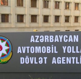 Восстановлено движение на участке дороги Баку-Газах